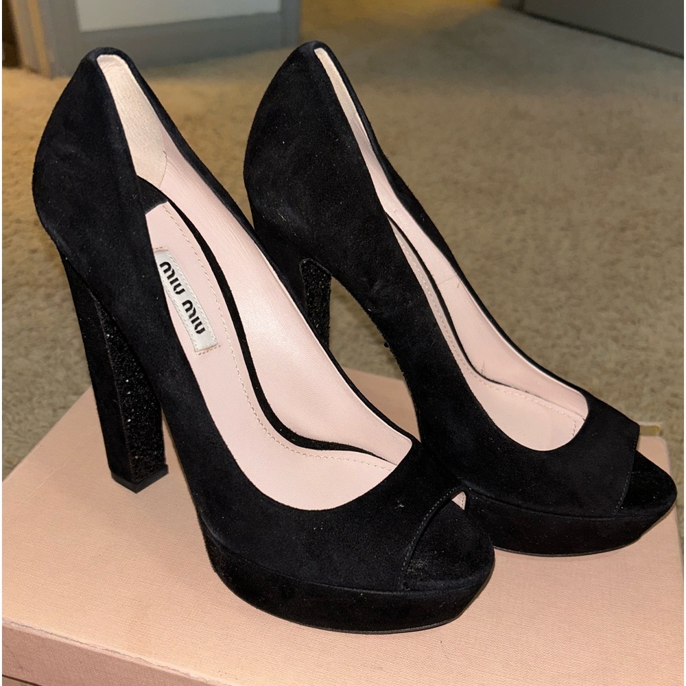 Black suede heels